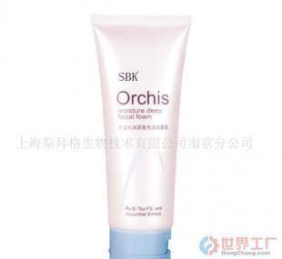 兰姿水润深层泡沫洁面乳 优享洁面，浸润每一寸肌肤